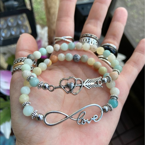 π΄β SALE ! red dot items are 2 for $25 . Bundle more than 3 and its $10 each π - Picture 13 of 16